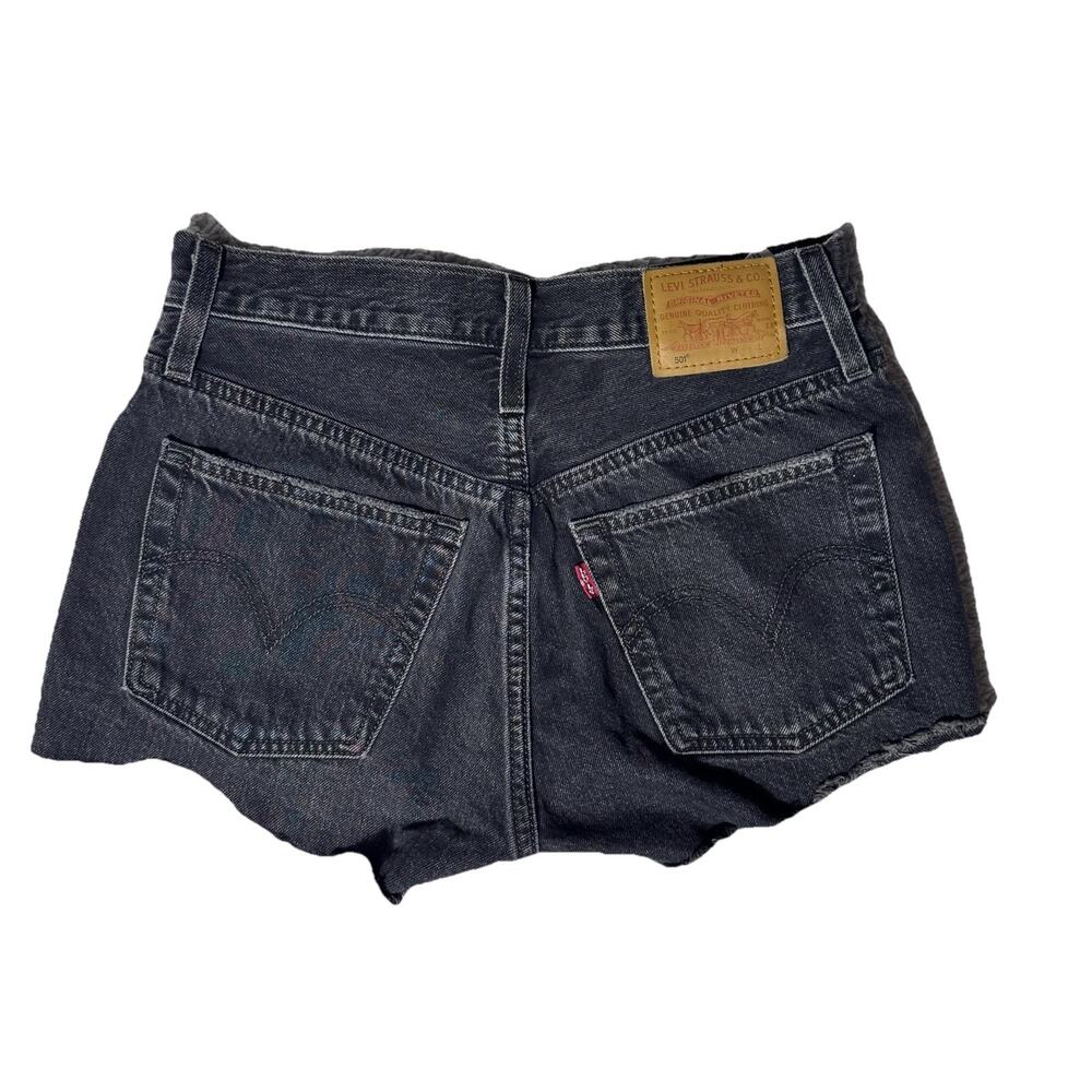Levi's Women's Denim Shorts Size 25 Dark Wash Raw Hem Jean Shorts